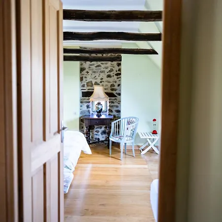 La Ferme Du Chabanais Grand 14 Personnes Entre Lacs Et Sancy *